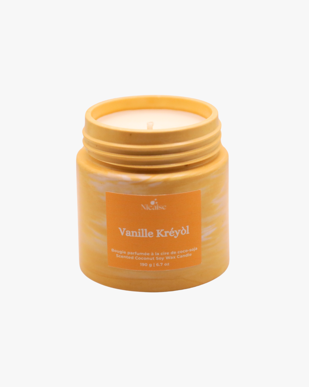 Bougie parfumée Nicaise « Vanille Kréyòl » en pot blanc, 190 g, sur fond blanc.